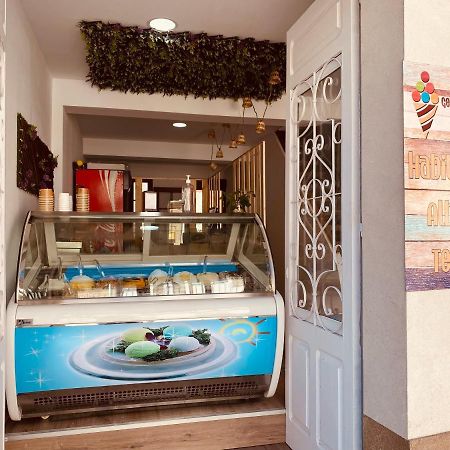 Albergue Y Gelateria Il Nonno Sarria Buitenkant foto